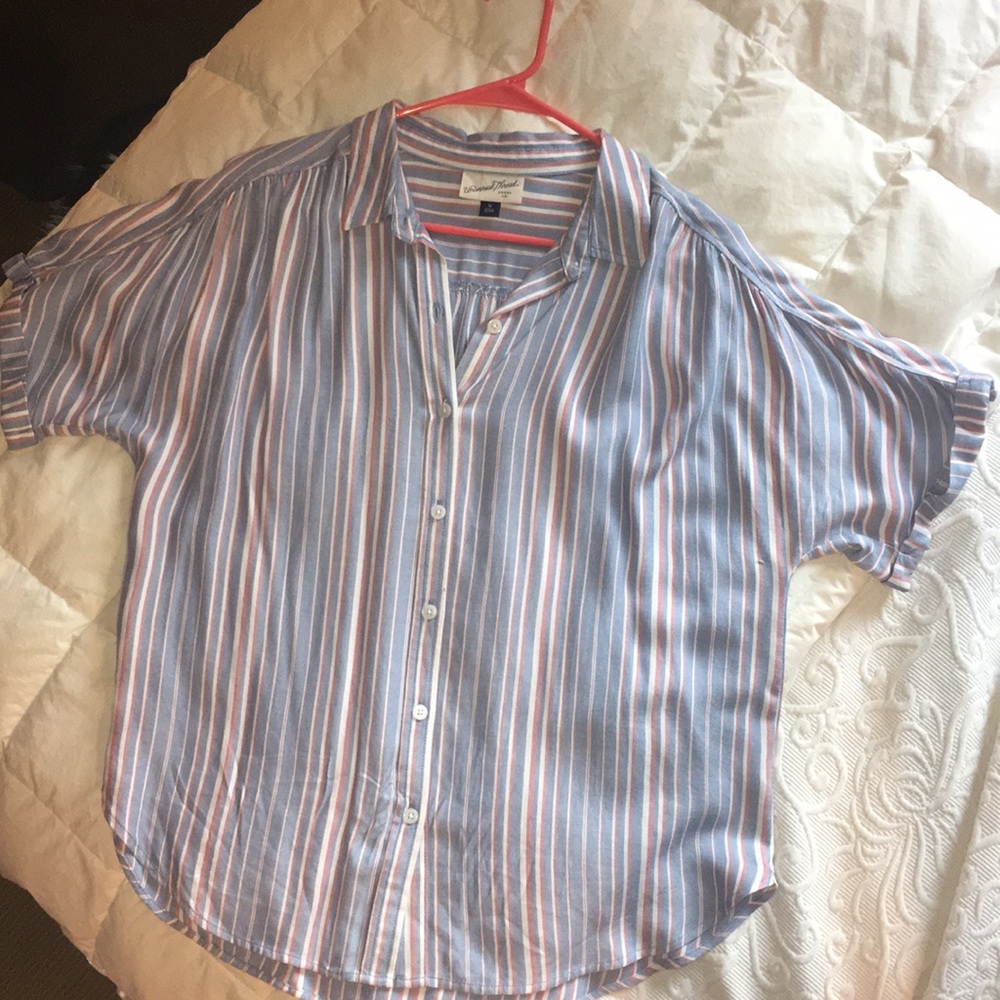 Universal Thread Button Down - Picture 1 of 2